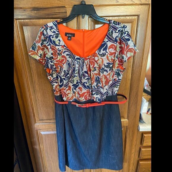 Alyx Dresses & Skirts - Printed Dress 